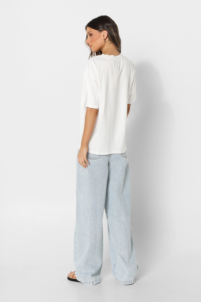 SCENT OF SUMMER TEE - WHITE